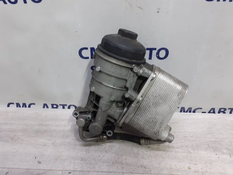 Корпус масляного фильтра Volvo S80 30777914 С80 3.2