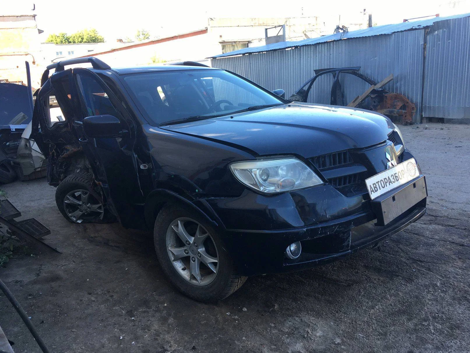 Продажа Mitsubishi Outlander 2.4 (160Hp) (4G69) 4WD AT по запчастям