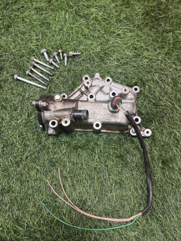 Корпус термостата Renault Megane 7700600514 K4M