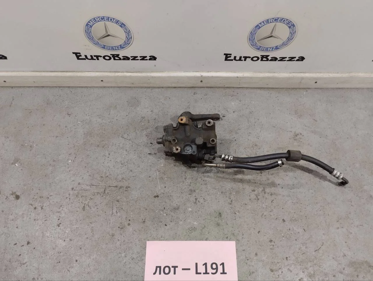 Рулевой редуктор Mercedes R170