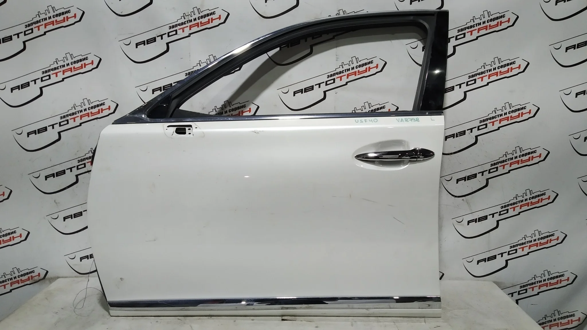 ДВЕРЬ LEXUS LS460 LS600H USF40 USF41 USF45 UVF45 UVF46 6700250080 ПЕРЕДНЯЯ ЛЕВАЯ белый, 077 VA8798