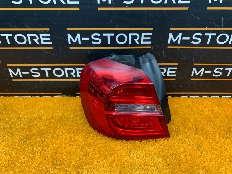 Фонарь задний Mercedes-Benz GLA-Class 2014 X156