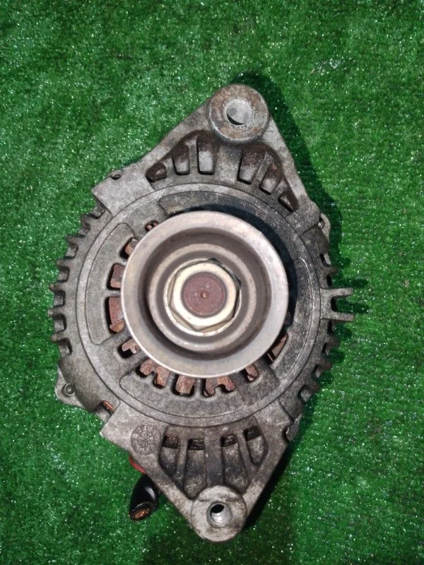 Генератор Nissan Presage T30