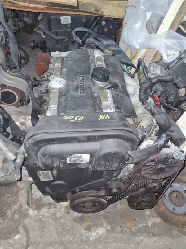 Двигатель VOLVO S60 2005 RS