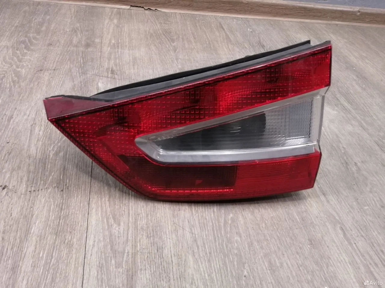 Фонарь правый в багажник ford galaxy 2006-2010