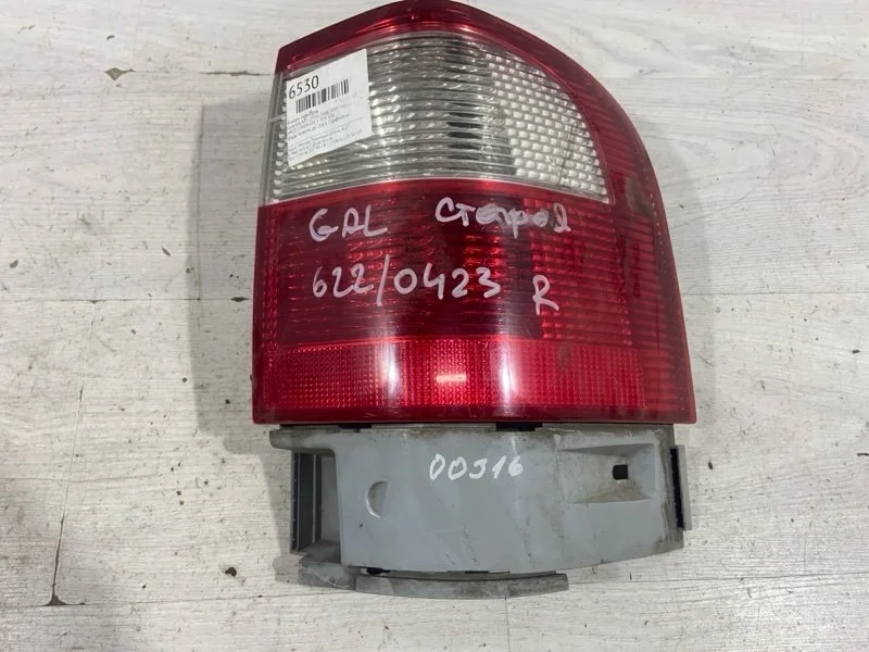 Фонарь задний правый Ford Galaxy (00-06) LMV 2002