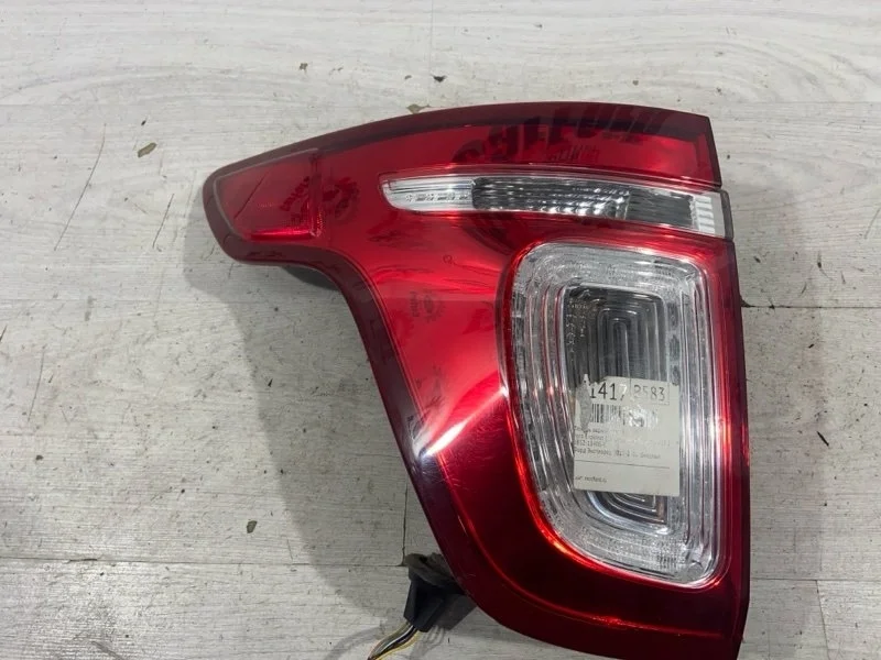 Фонарь задний левый Ford Explorer (11-16) SUV 3.5L