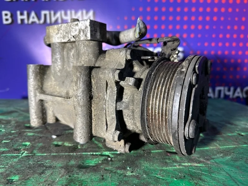 Компрессор кондиционера Ford Focus 1998-2004