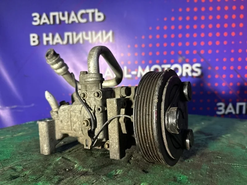 Компрессор кондиционера Mazda 3 2002-2012