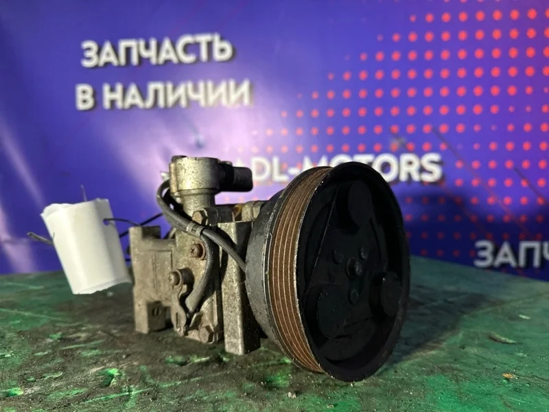 Компрессор кондиционера Mazda 3 2002-2012