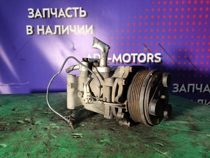 Компрессор кондиционера Mitsubishi Outlander 1 2002-2008