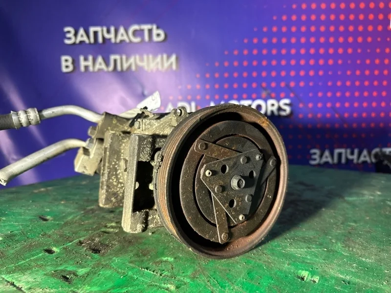 Компрессор кондиционера Nissan Pathfinder 1995-2005 R50