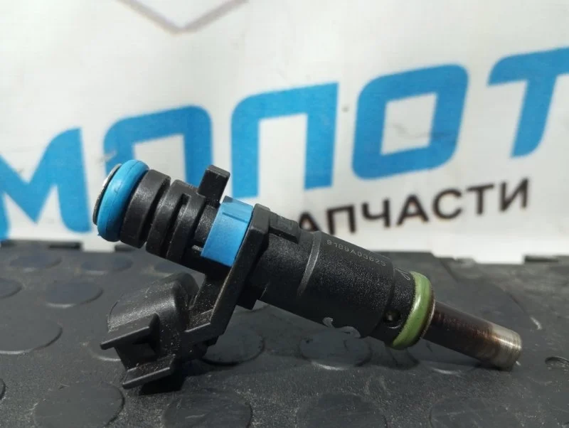 Форсунка топливная Chevrolet Cruze J300 F16D4 2008