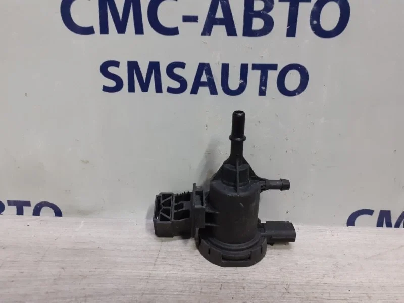 Клапан вентиляции Mercedes-Benz E-Class A0014760532 W212
