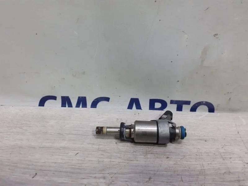 Форсунка топливная Audi A5 06H906036G 8T 2.0T CDN