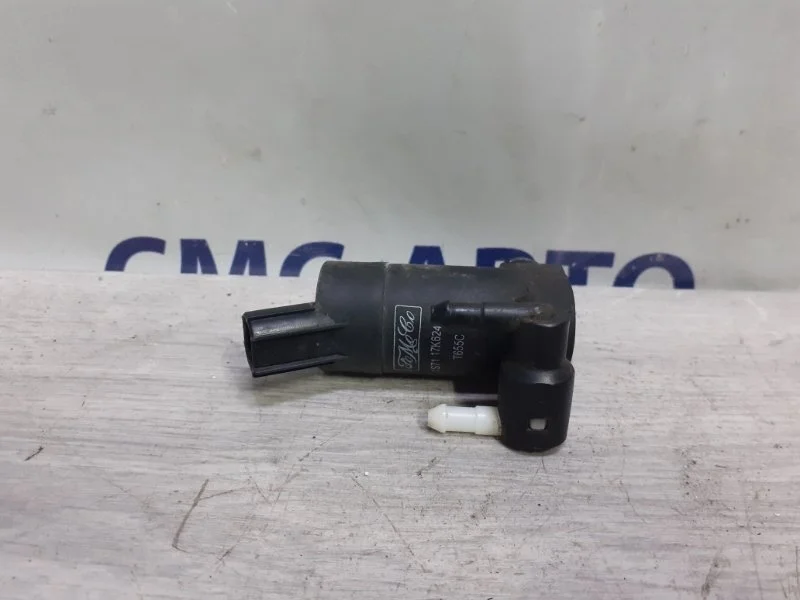 Насос омывателя стекла Volvo Xc90 31349228 ХС90 4.4