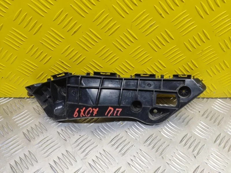 Кронштейн переднего бампера правый Toyota Rav 4 (CA40) (2012-2019) 2014