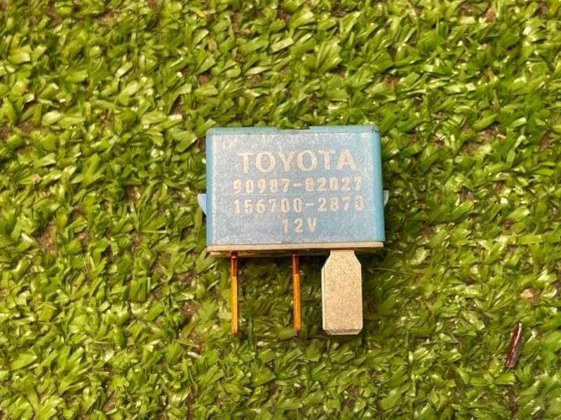 Реле Toyota Rav4 A20 2004