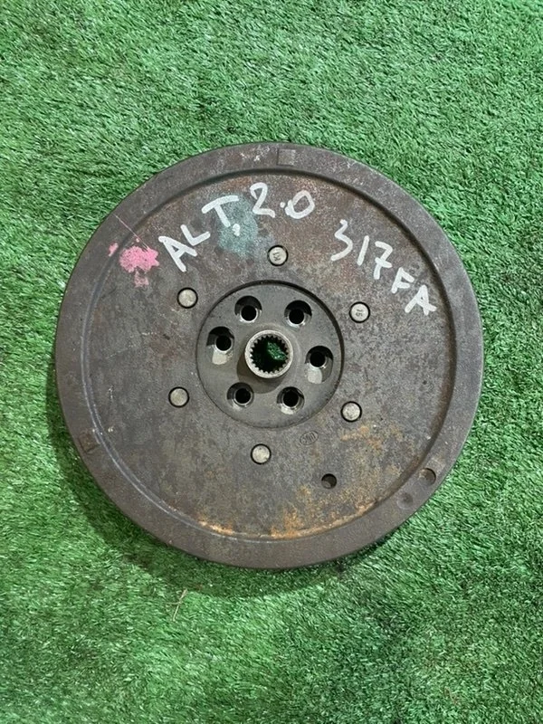 Маховик МКПП Audi A4 B7 ALT 2007