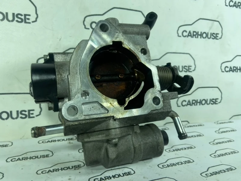 Дроссельная заслонка Mazda 3 1.6 Z6 2011