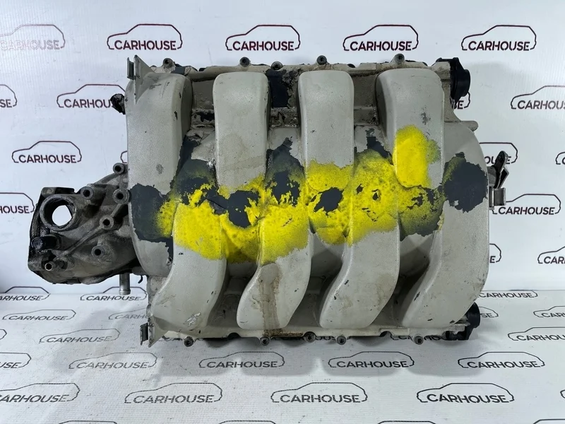 Коллектор впускной Audi Q7 4.2 BAR 2009