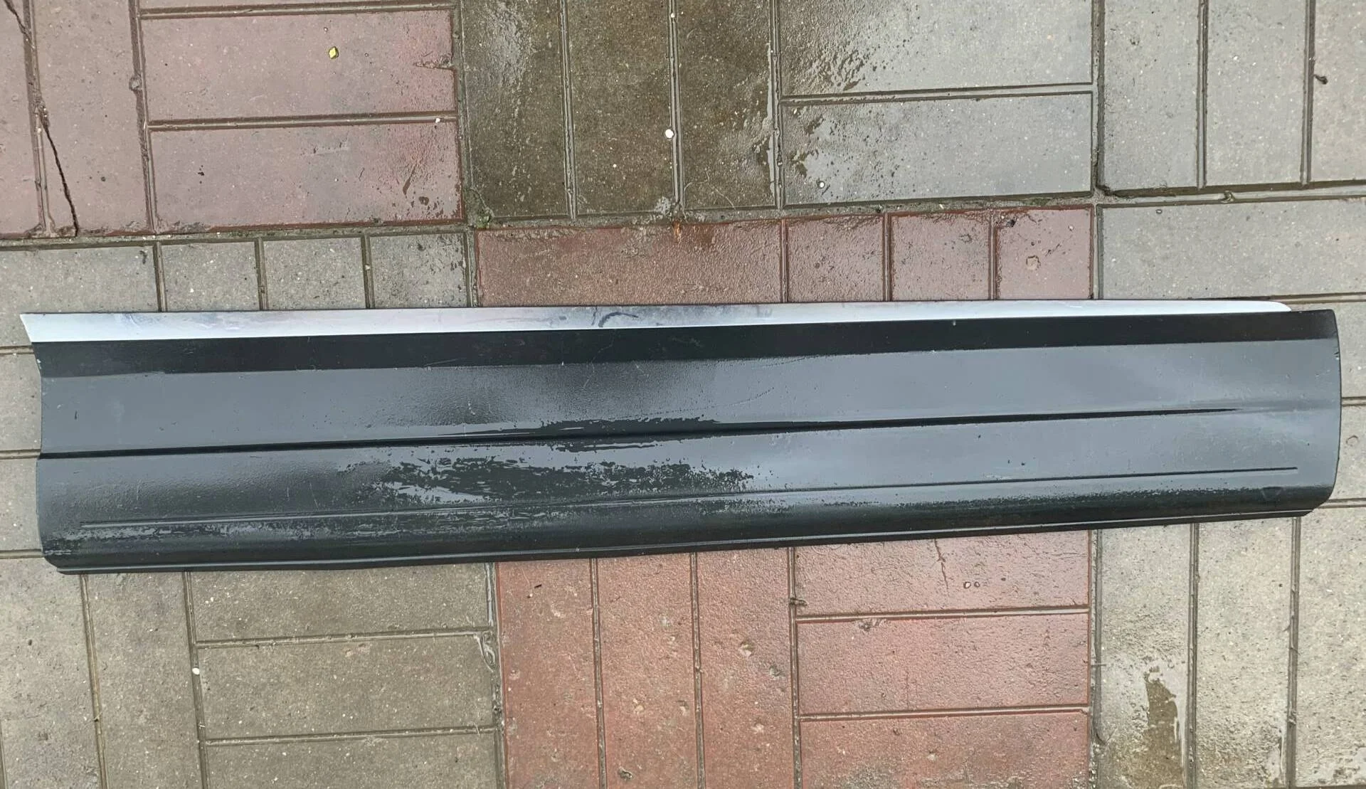 Молдинг двери передний правый Volkswagen Tiguan 1