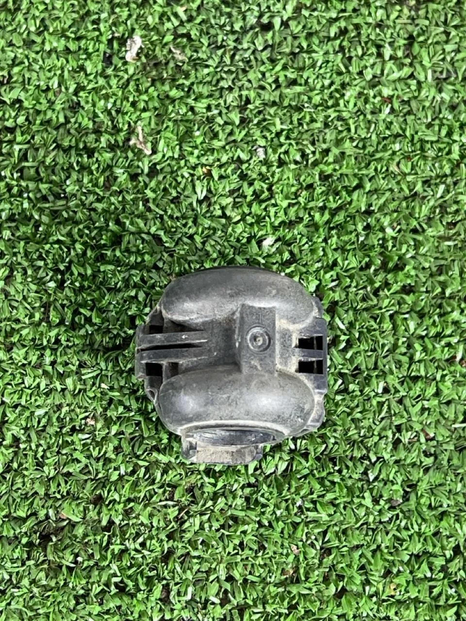 Крепление трубки кондиционера Toyota Celica 2002 ZZT230