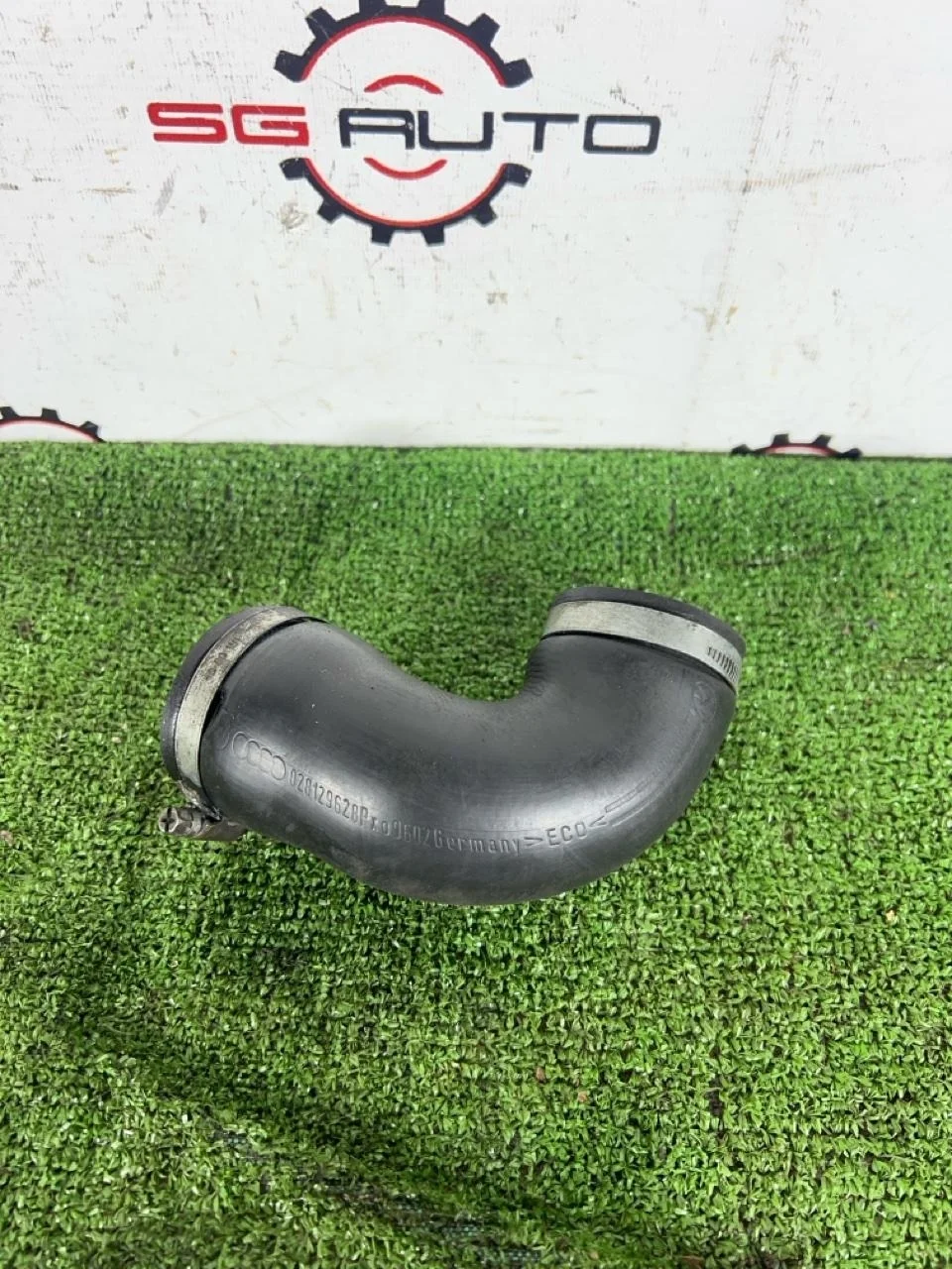 Патрубок интеркулера Volkswagen Transporter 1996 T4