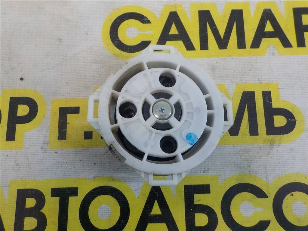 Моторчик зеркала Toyota Land Cruiser Prado 150 2009>