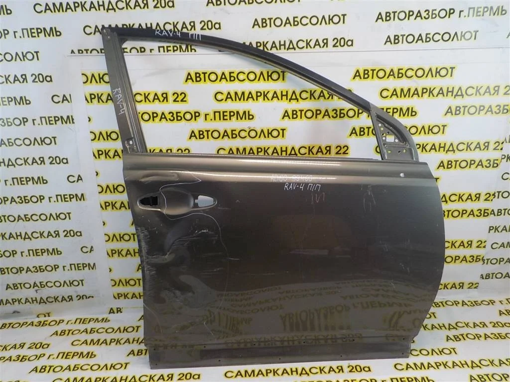 Дверь передняя правая Toyota RAV4 (XA30) 2005-2012