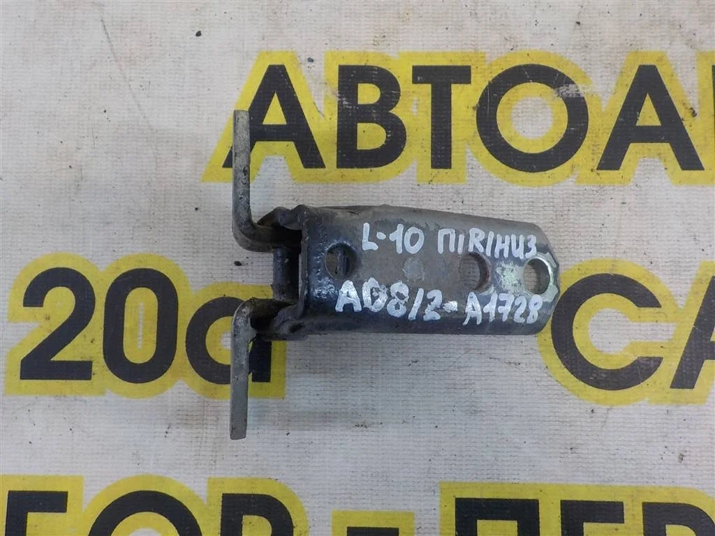 Петля двери Mitsubishi Lancer 10 (CY) 2007-2017