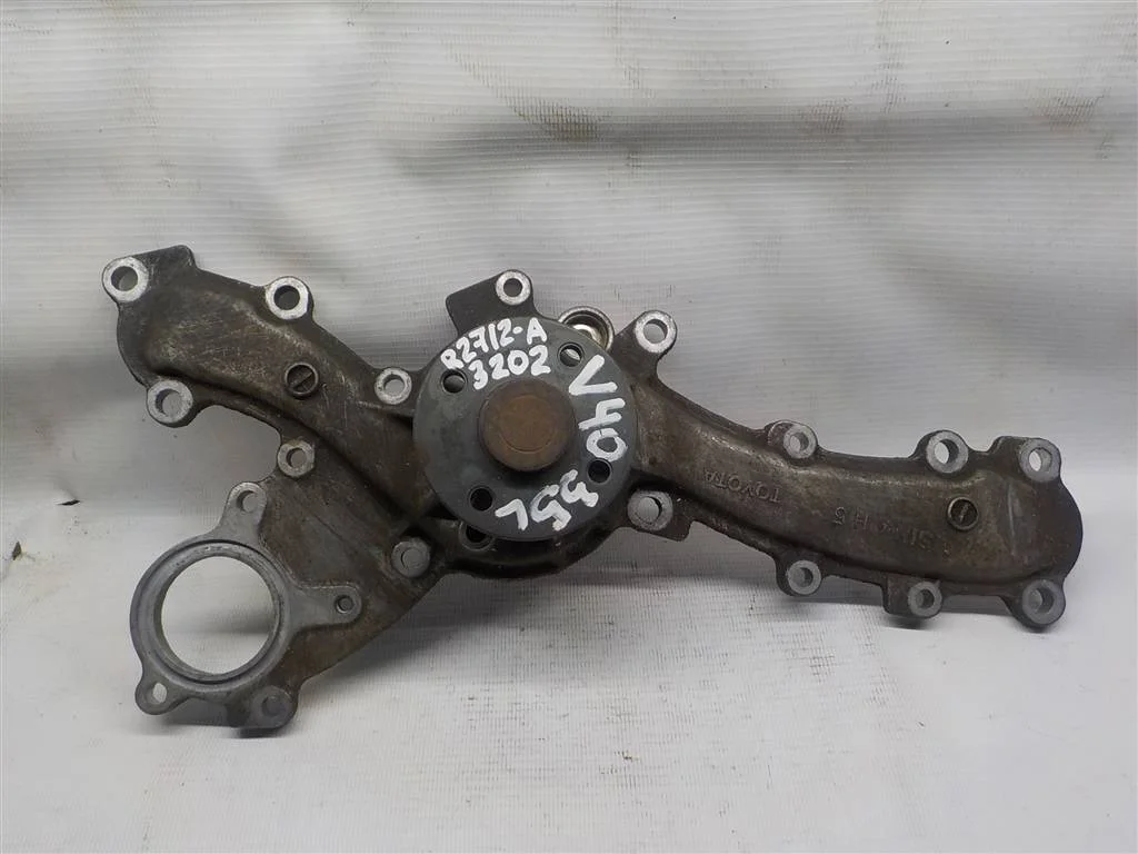 Насос водяной (помпа) Toyota Camry XV40 2006-2011