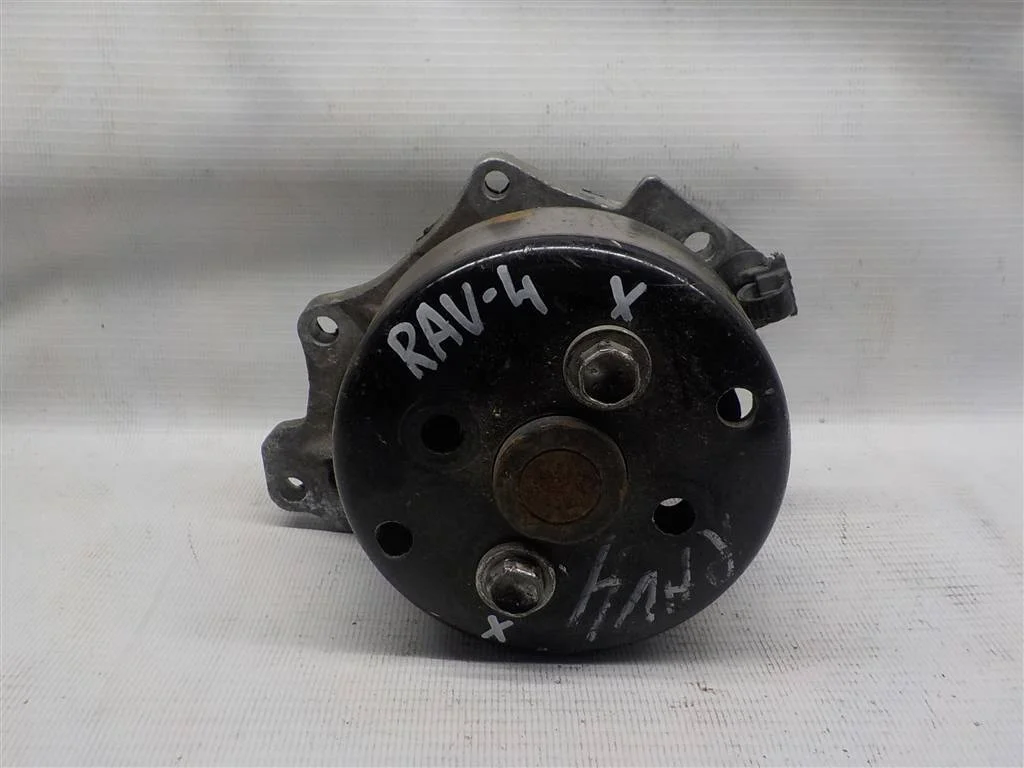 Насос водяной (помпа) Toyota RAV4 (XA30) 2005-2012