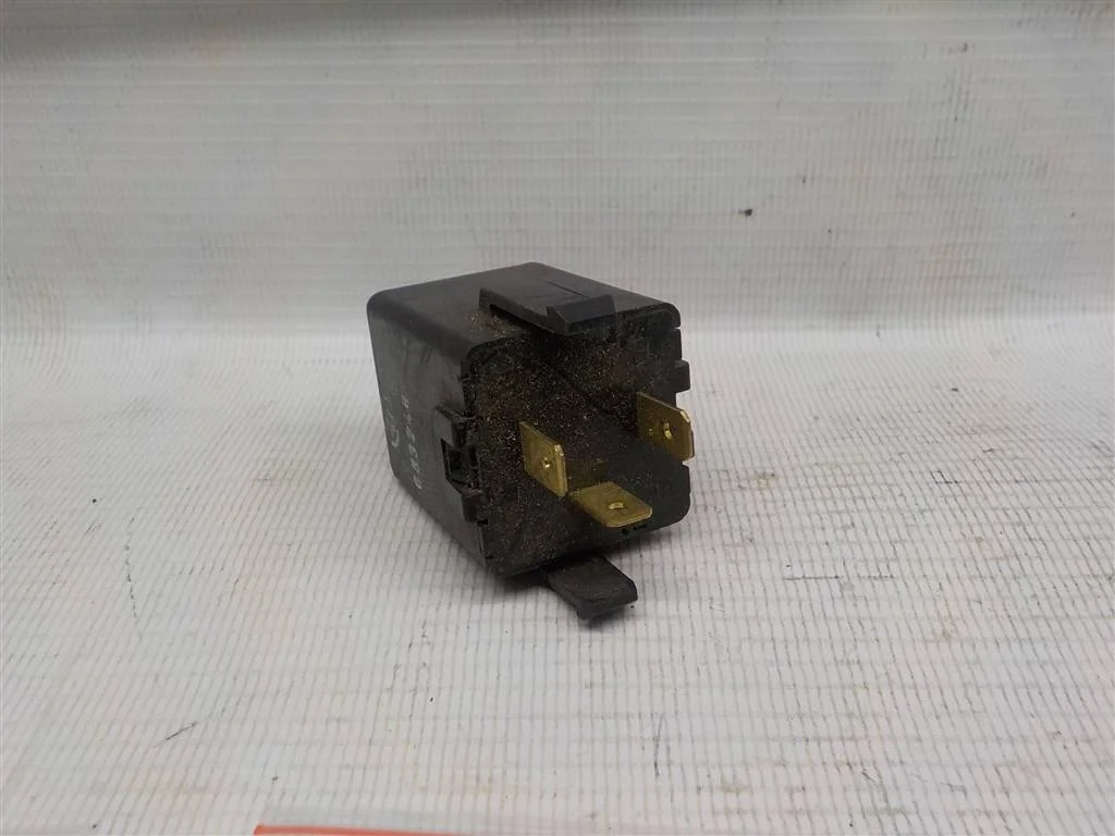 Реле поворотов KIA RIO II (2005—2009)