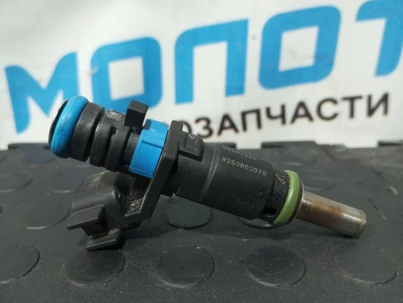 Форсунка топливная Chevrolet Cruze J300 F16D4 2008