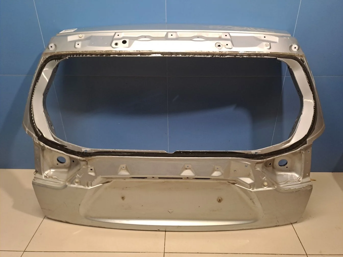 Дверь багажника для Mitsubishi Outlander CW XL 2006-2012