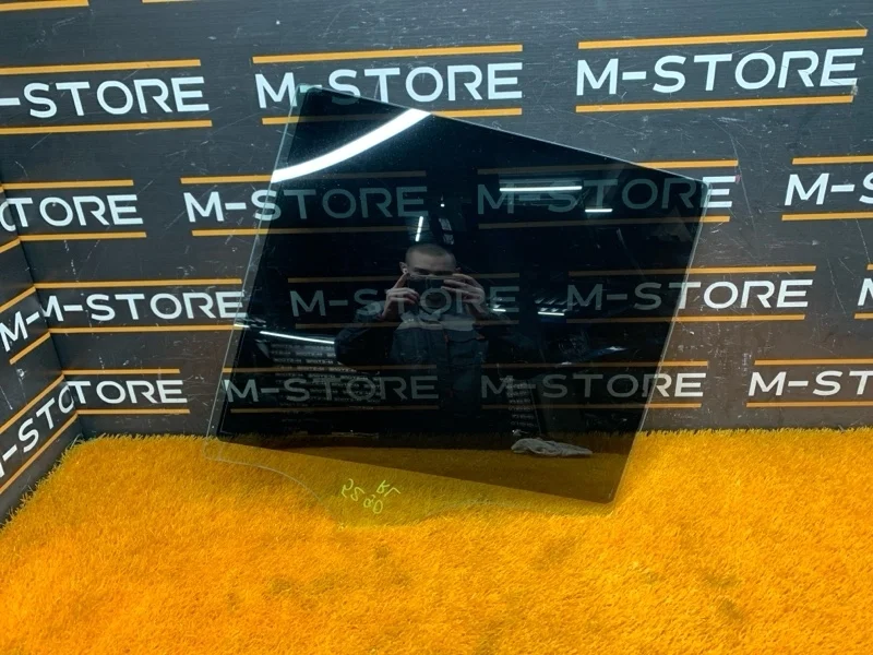 Стекло боковое Mercedes-Benz GLK-Class 2008 X204