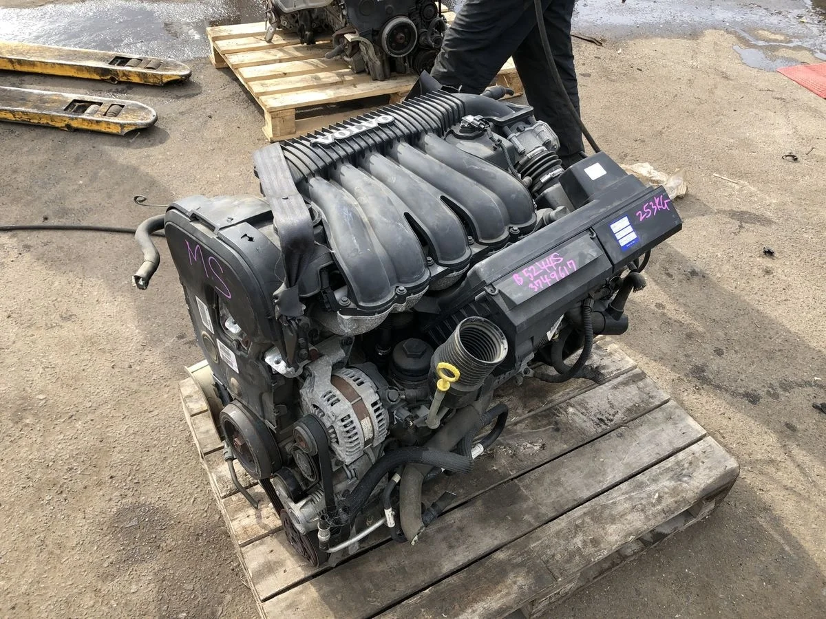 Volvo Двигатель B5244S4 2.4 S40 C30 V50 S40 II (2004—2007) B5244S