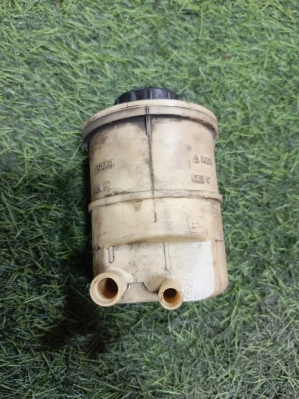 Бачок гидроусилителя Renault Duster 2013 7700795347 F4R