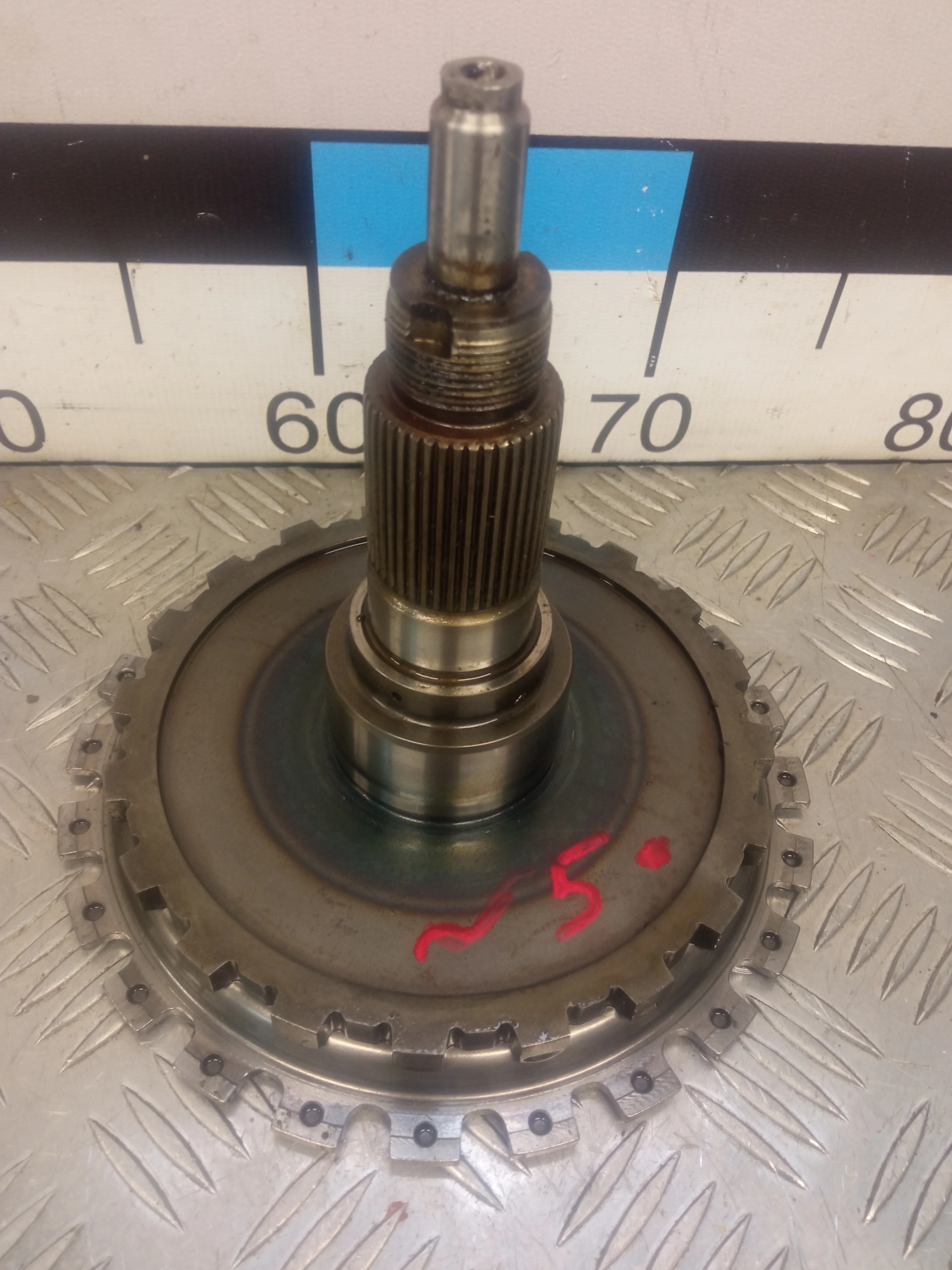 [ЧАСТЬ Б/У] ЧАСТЬ АКПП GA6HP26Z - UD - Выходной вал [Код: 00363985 ]