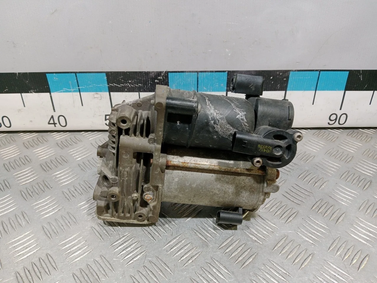 [Б/У] Насос регулировки подвески MB W217, W222 [Код: 00539205 ]