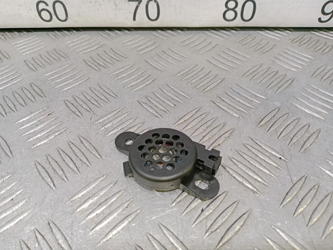 [Б/У] Динамик парктроника VW Audi Skoda Seat [Код: 00537593 ]