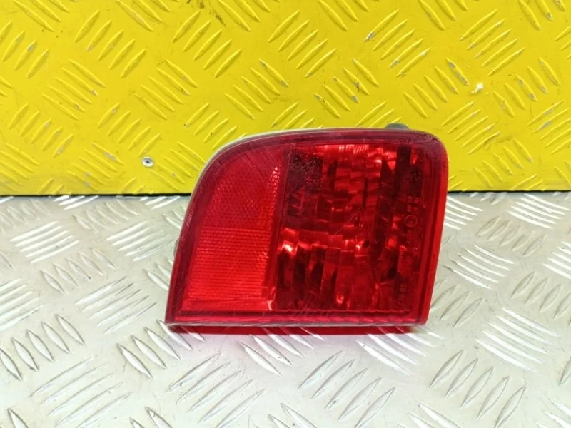 Фонарь противотуманный левый Lexus LX 570 2007-2012 2010