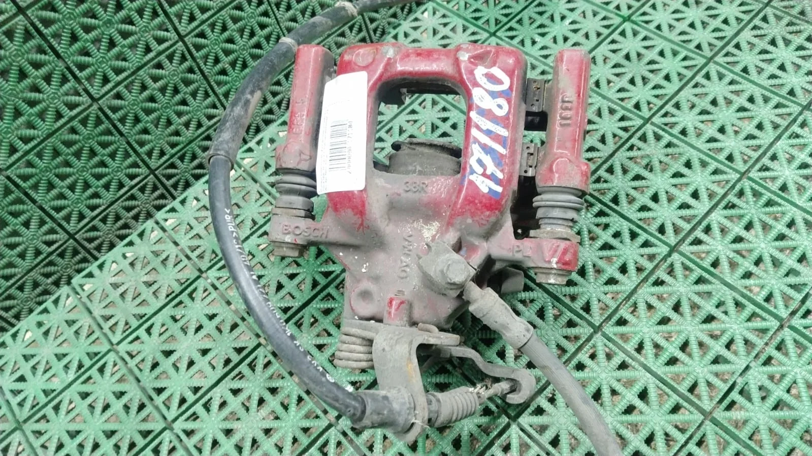 Суппорт тормозной AUDI A3, SKODA OCTAVIA 1Z, VOLKSWAGEN GOLF 5 2004- задний правый б/у A3(2004-2013);OCTAVIA 1Z(2004-2012);GOLF 5(2004-2009);GOLF 5+(2005-2014);JETTA 5(2005-2009)