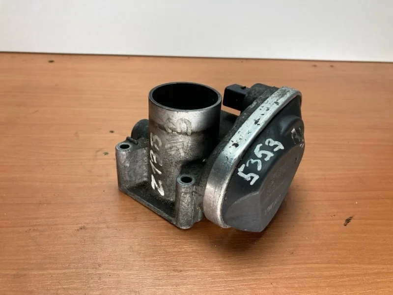 Дроссельная заслонка Volkswagen Golf 4 036133062L 1.4 BCA