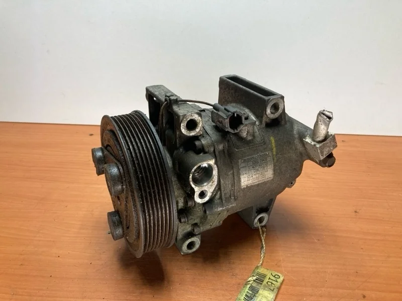 Компрессор кондиционера Nissan Navara D40 2005-2010 92600EB40E 2.5 YD25