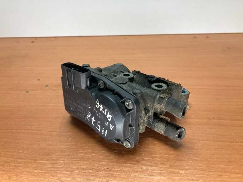 Клапан EGR Nissan Pathfinder R51 2005-2010 14710EC00B 2.5 YD25