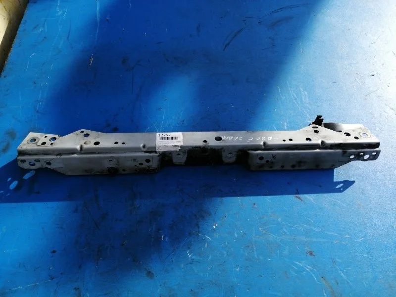 Передняя панель Chevrolet Cruze 2009-2016 95981431 1.6 F16D4