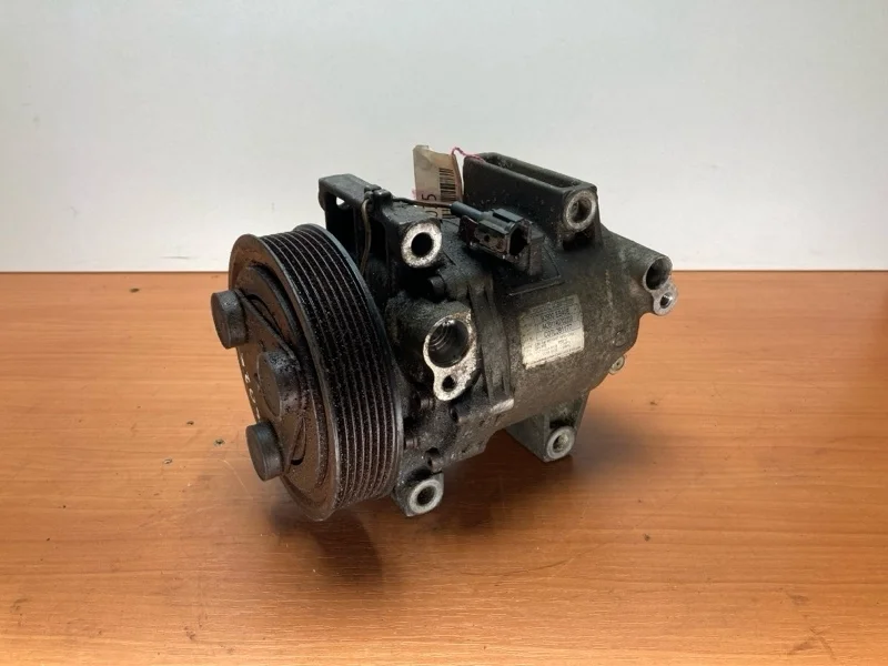 Компрессор кондиционера Nissan Navara D40 2005-2010 92600EB40E 2.5 YD25