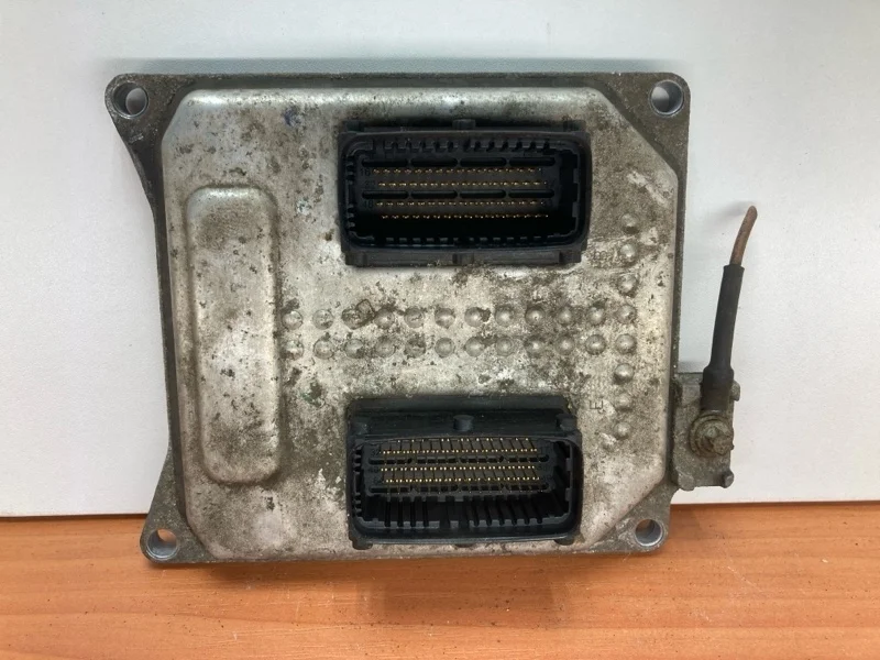 Блок управления двигателем, эбу Opel Astra H 2004-2014 12992406 1.8 Z18XER